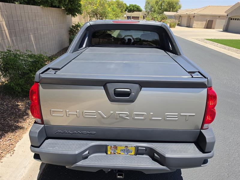 Chevrolet Avalanche 2500 2WD 2002