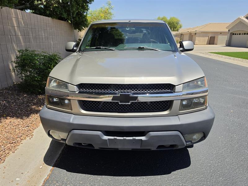 Chevrolet Avalanche 2500 2WD 2002