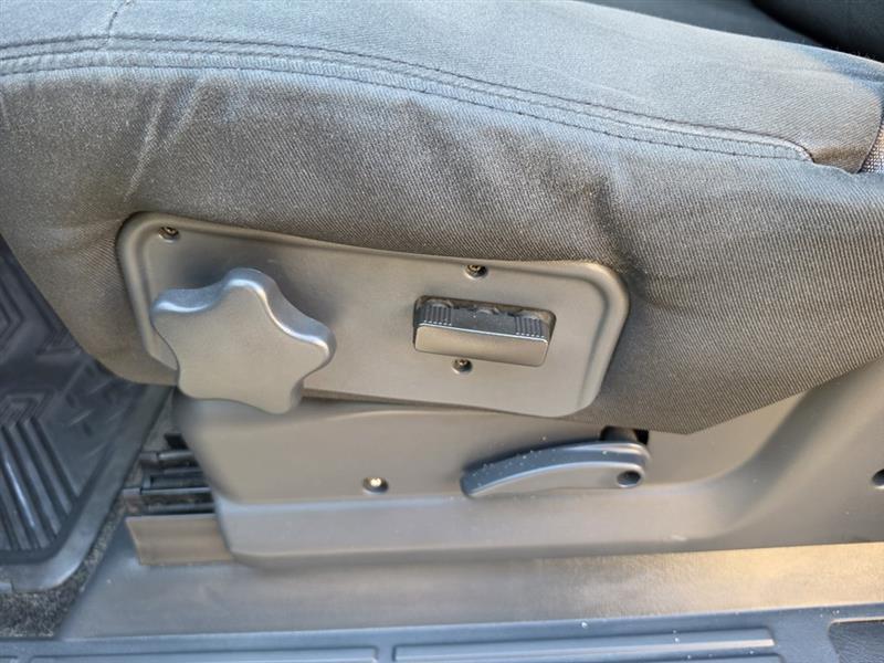 Chevrolet Avalanche 2500 2WD 2002