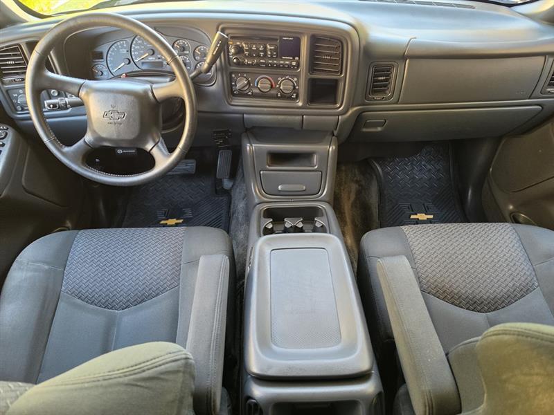 Chevrolet Avalanche 2500 2WD 2002