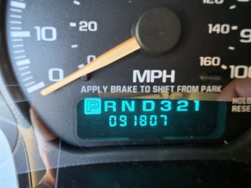 Chevrolet Avalanche 2500 2WD 2002