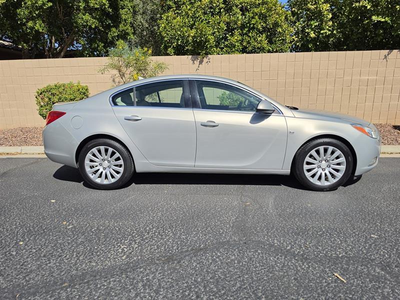 Buick Regal CXL - 3XL 2011