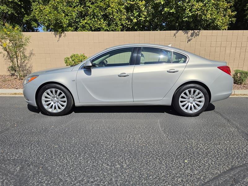 Buick Regal CXL - 3XL 2011