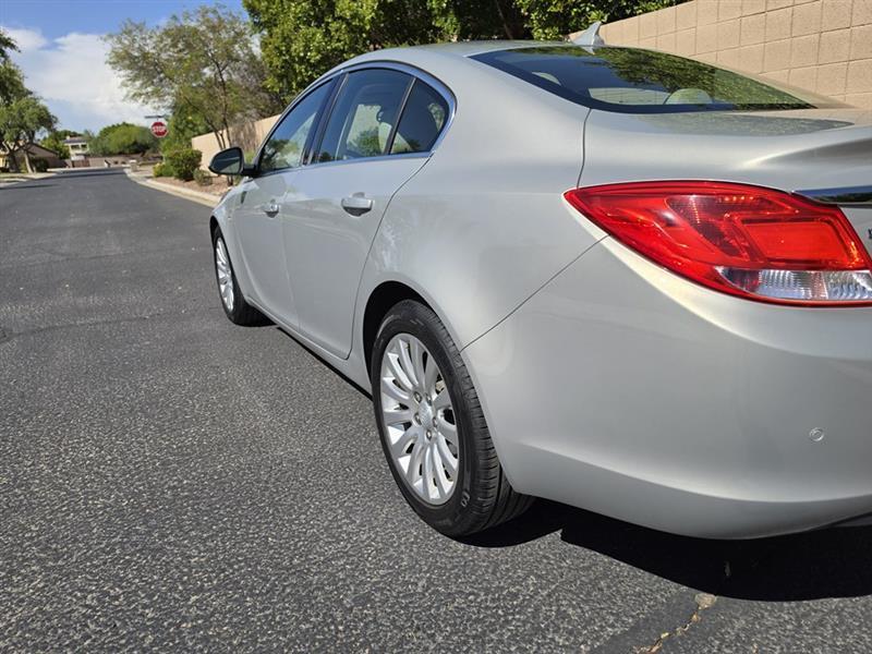Buick Regal CXL - 3XL 2011