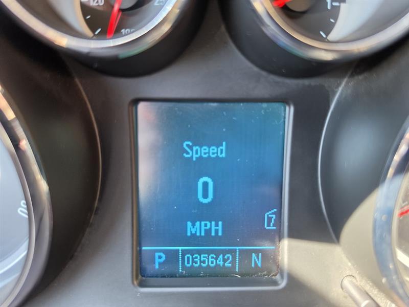 Buick Regal CXL - 3XL 2011