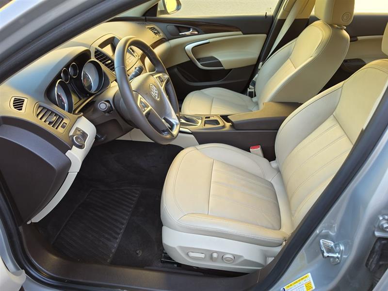 Buick Regal CXL - 3XL 2011