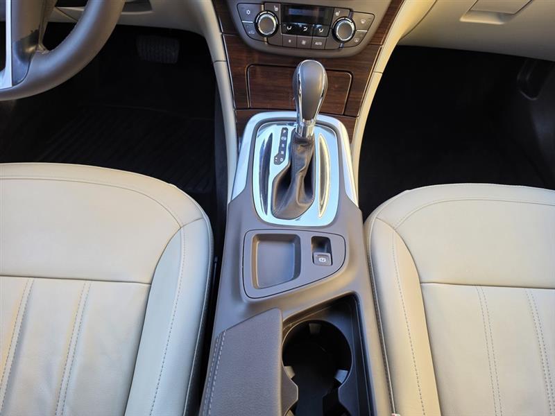 Buick Regal CXL - 3XL 2011