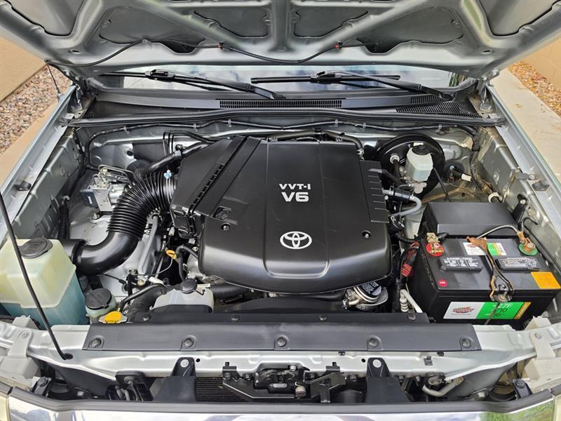 Toyota Tacoma PreRunner Double Cab V6 Auto 2WD 2008