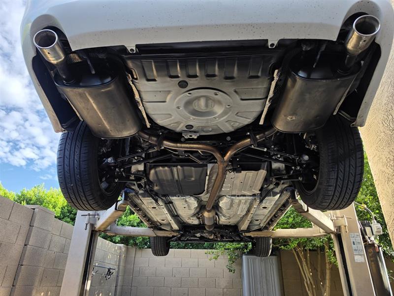 Lexus ES 350 Sedan 2011