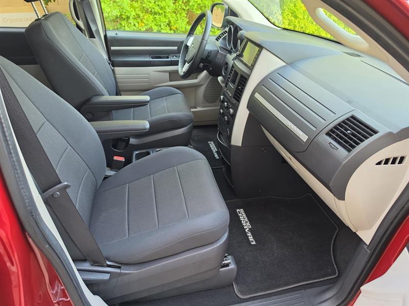 Dodge Grand Caravan SXT 2009