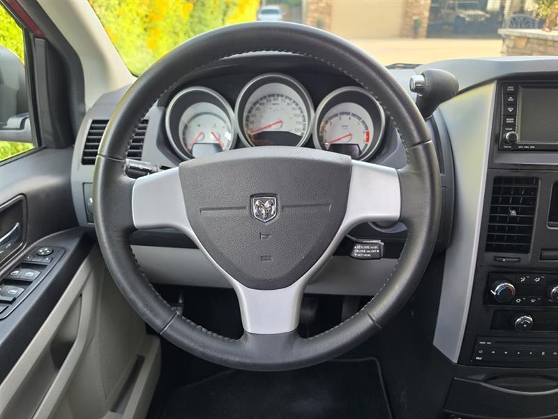 Dodge Grand Caravan SXT 2009