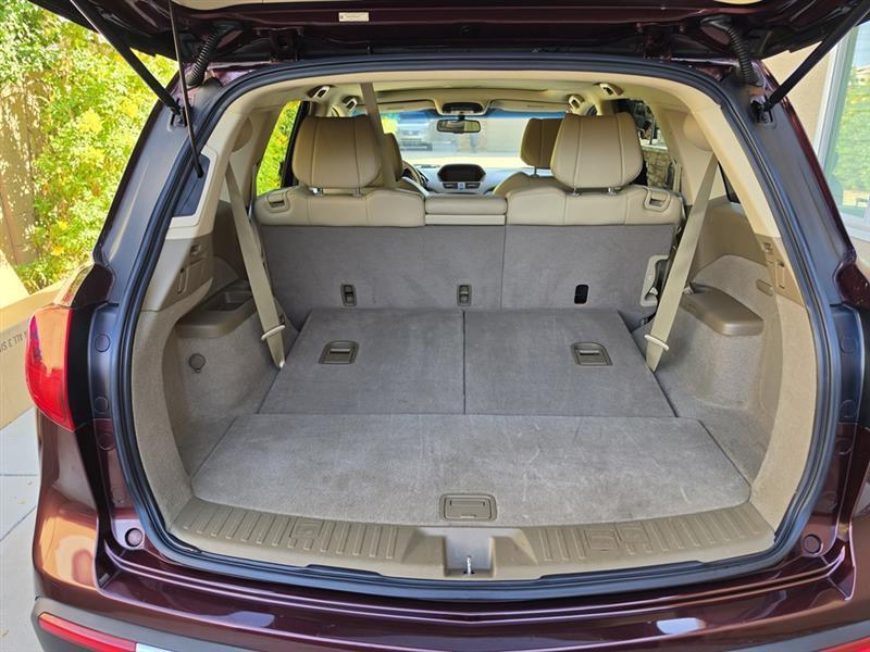Acura MDX 6-Spd AT w/Tech Package 2013