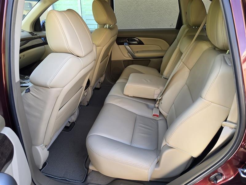 Acura MDX 6-Spd AT w/Tech Package 2013