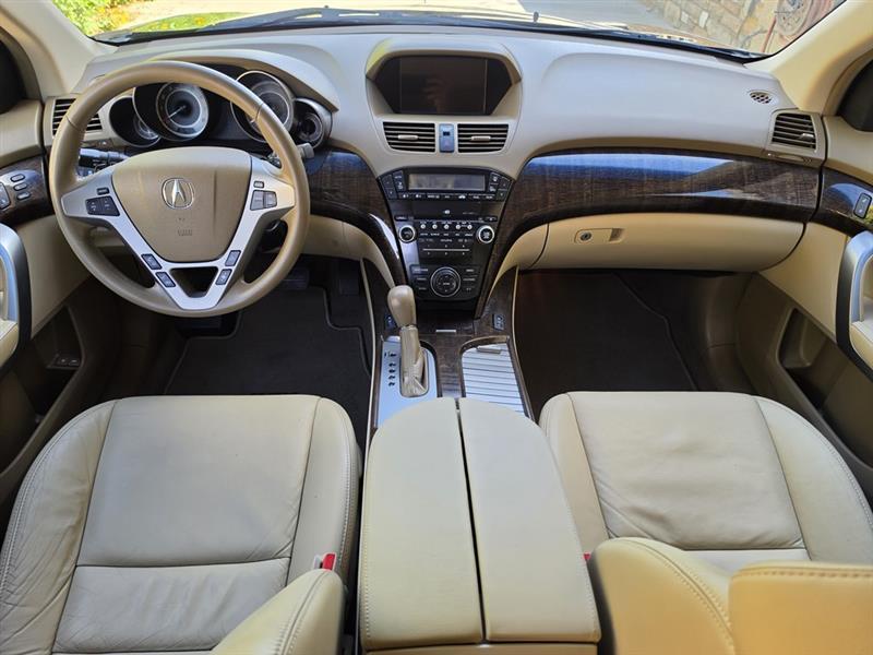Acura MDX 6-Spd AT w/Tech Package 2013