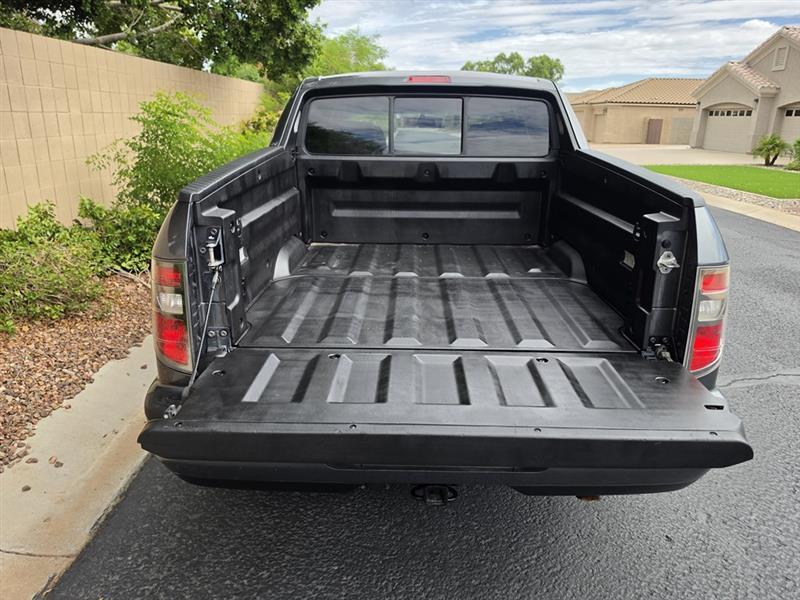 Honda Ridgeline RTS 2012