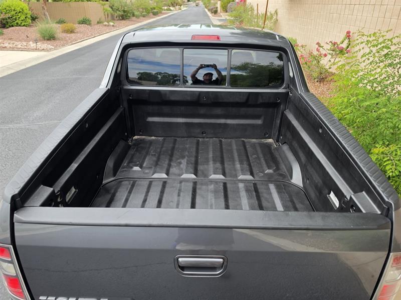 Honda Ridgeline RTS 2012