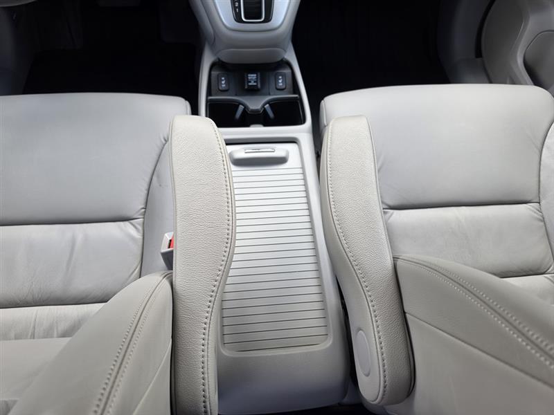 Honda CR-V EX-L 4WD 5-Speed AT 2012