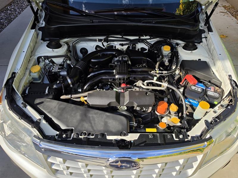 Subaru Forester 2.5X Premium 2012