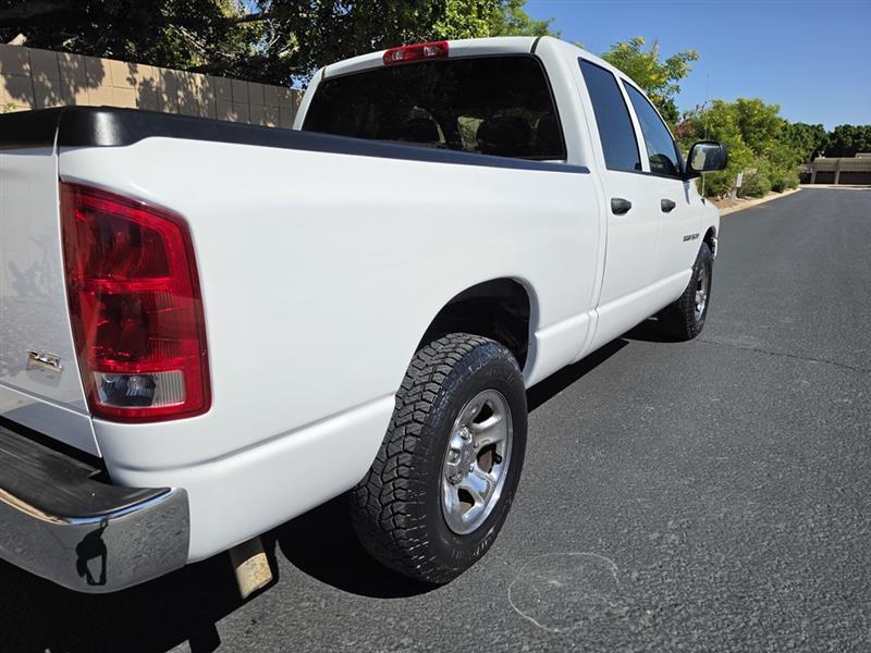Dodge Ram 1500 SLT Quad Cab Long Bed 2WD 2005