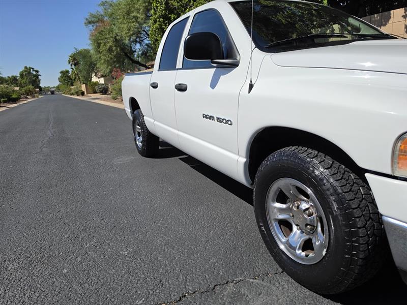 Dodge Ram 1500 SLT Quad Cab Long Bed 2WD 2005