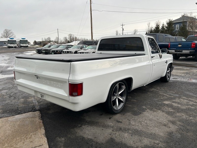 Chevrolet R10 Regular Cab 2WD 1987