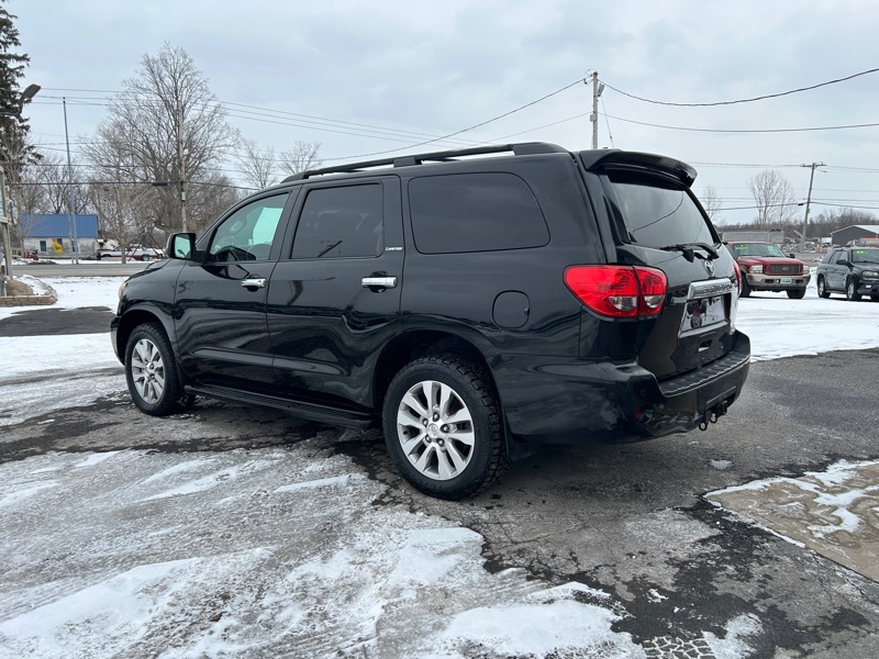 Toyota Sequoia Limited 4WD 2012