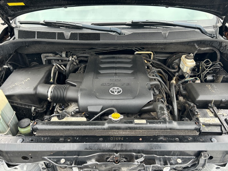 Toyota Sequoia Limited 4WD 2012