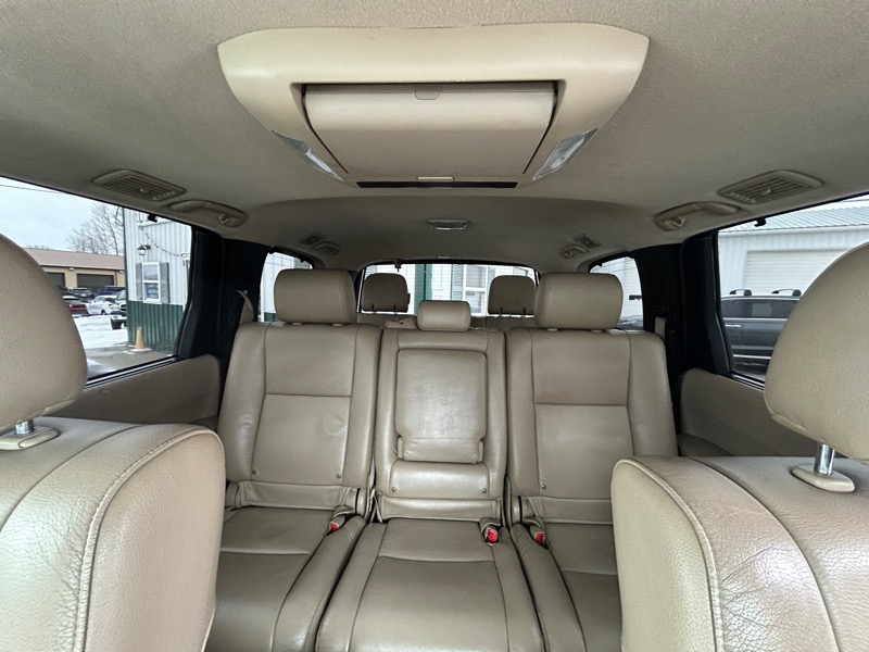 Toyota Sequoia Limited 4WD 2012