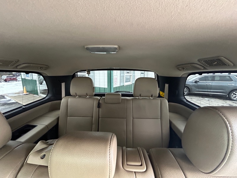 Toyota Sequoia Limited 4WD 2012