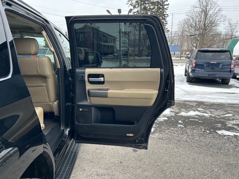 Toyota Sequoia Limited 4WD 2012