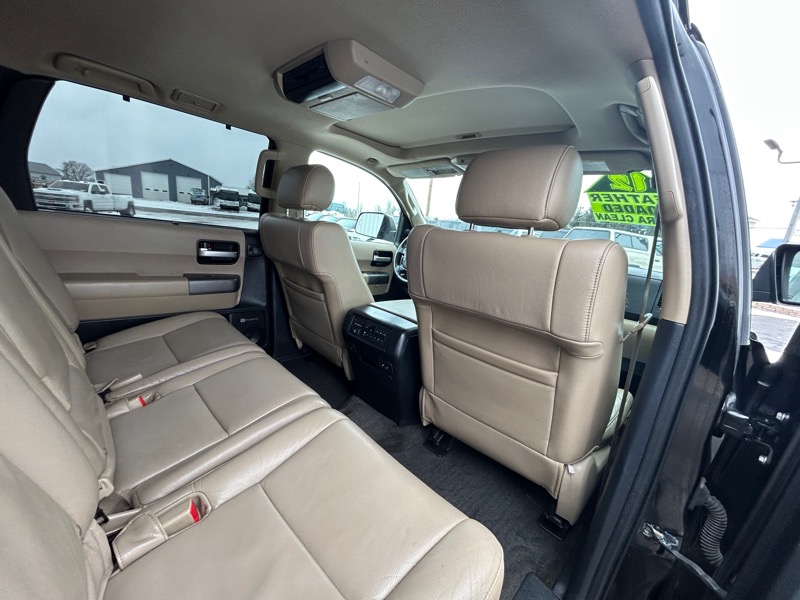 Toyota Sequoia Limited 4WD 2012