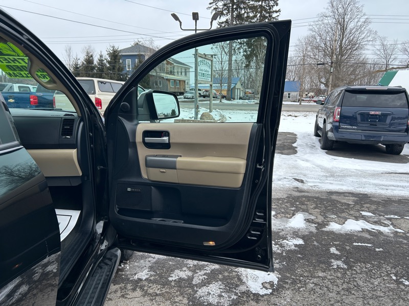 Toyota Sequoia Limited 4WD 2012