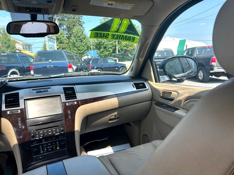 Cadillac Escalade AWD 2011 Cadillac Escalade AWD 2011