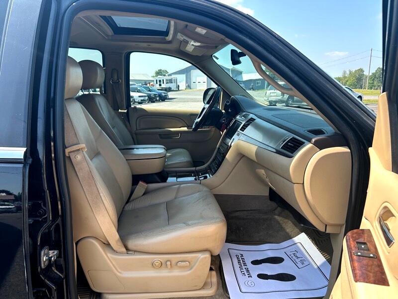 Cadillac Escalade AWD 2011 Cadillac Escalade AWD 2011