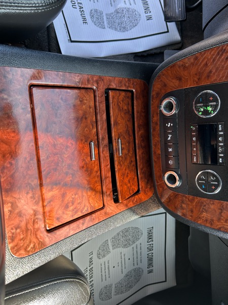 Chevrolet Tahoe LTZ 4WD 2008 Chevrolet Tahoe LTZ 4WD 2008