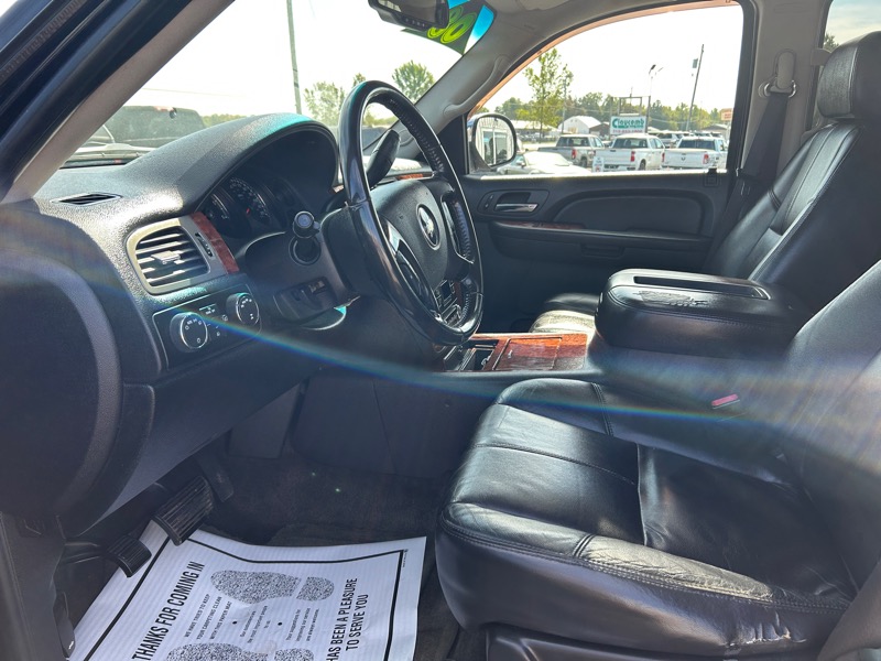 Chevrolet Tahoe LTZ 4WD 2008 Chevrolet Tahoe LTZ 4WD 2008