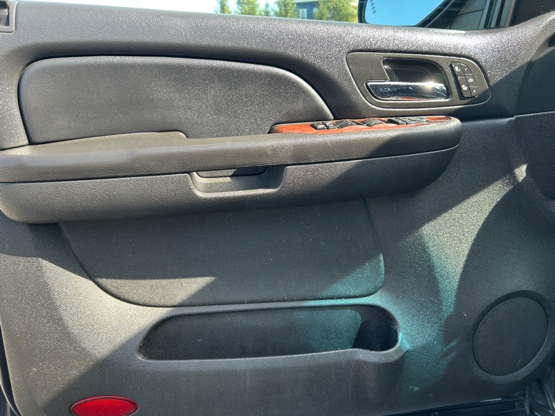 Chevrolet Tahoe LTZ 4WD 2008 Chevrolet Tahoe LTZ 4WD 2008