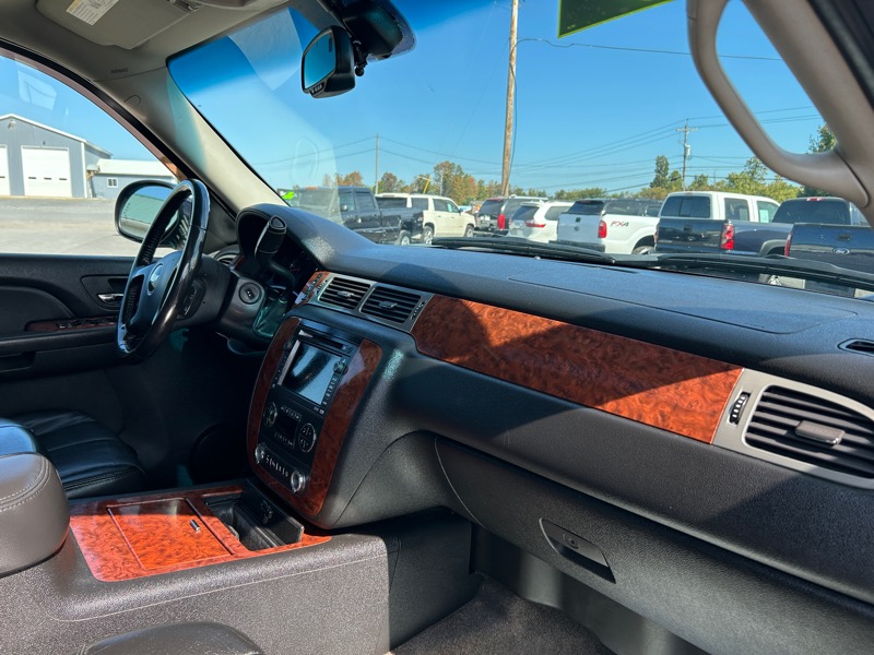 Chevrolet Tahoe LTZ 4WD 2008 Chevrolet Tahoe LTZ 4WD 2008