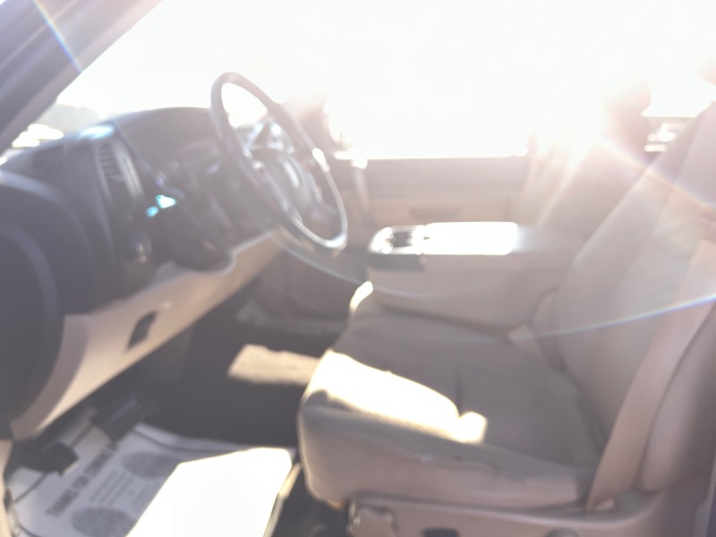 GMC Sierra 2500HD SLE Crew Cab Long Box 4WD 2010 GMC Sierra 2500HD SLE Crew Cab Long Box 4WD 2010