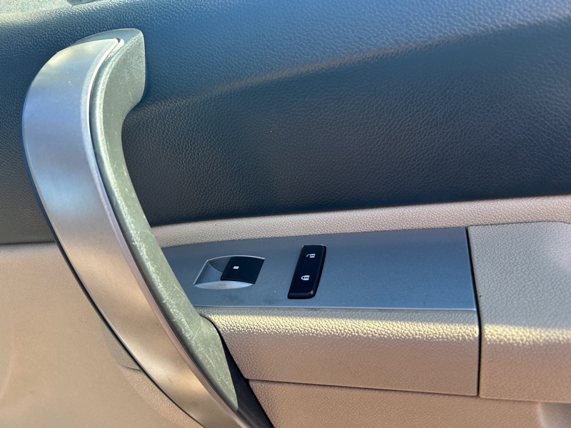 GMC Sierra 2500HD SLE Crew Cab Long Box 4WD 2010 GMC Sierra 2500HD SLE Crew Cab Long Box 4WD 2010