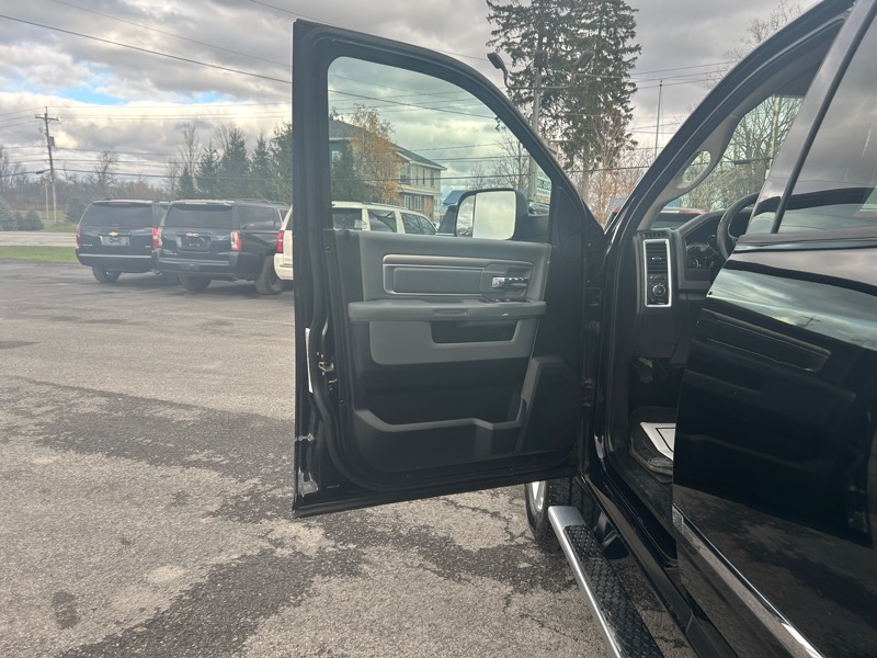 RAM 2500 SLT Crew Cab SWB 4WD 2014