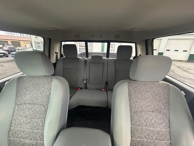 RAM 2500 SLT Crew Cab SWB 4WD 2014