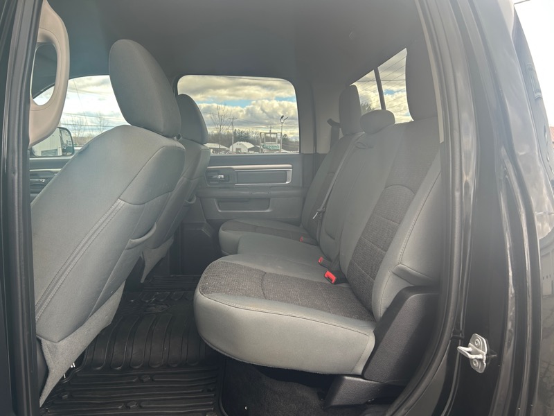 RAM 2500 SLT Crew Cab SWB 4WD 2014