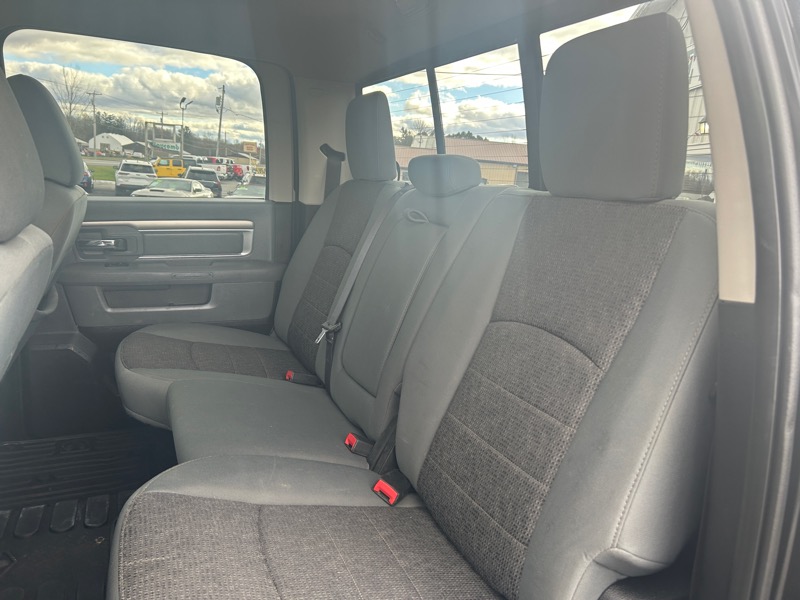 RAM 2500 SLT Crew Cab SWB 4WD 2014