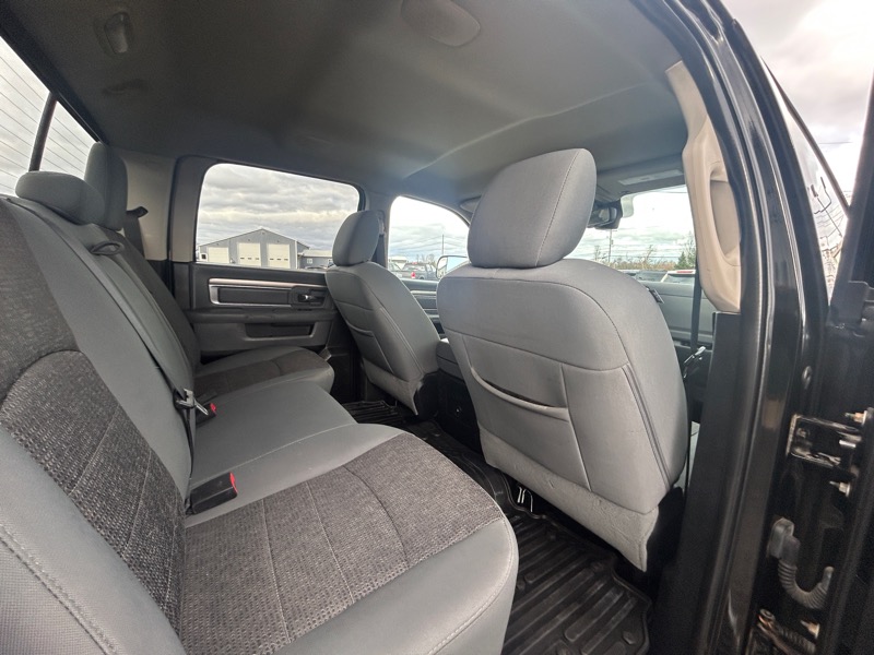 RAM 2500 SLT Crew Cab SWB 4WD 2014