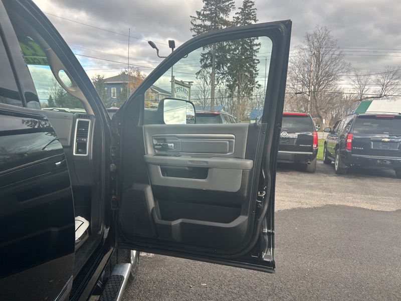 RAM 2500 SLT Crew Cab SWB 4WD 2014