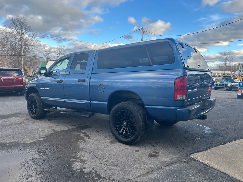 Dodge Ram 1500 Laramie Quad Cab Short Bed 4WD 2004