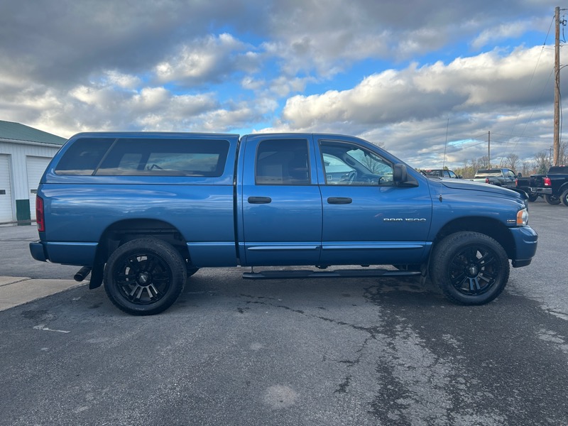 Dodge Ram 1500 Laramie Quad Cab Short Bed 4WD 2004