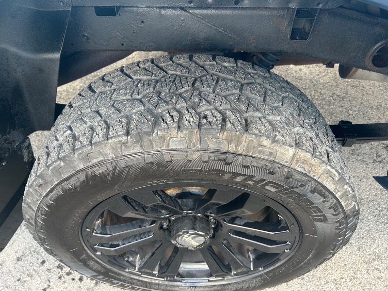 Dodge Ram 1500 Laramie Quad Cab Short Bed 4WD 2004