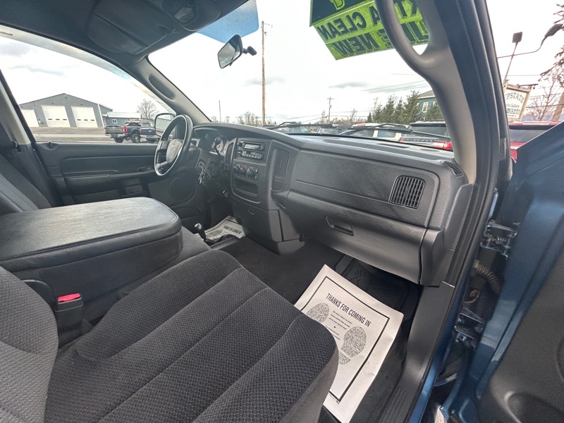 Dodge Ram 1500 Laramie Quad Cab Short Bed 4WD 2004